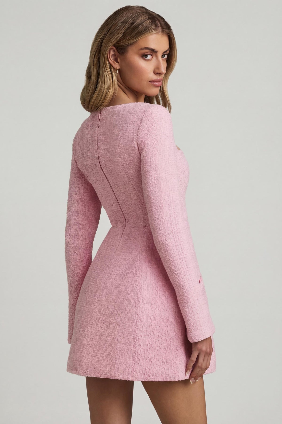 Belavie Tacite Sweetheart-Neck Structured Mini Dress in Soft Pink