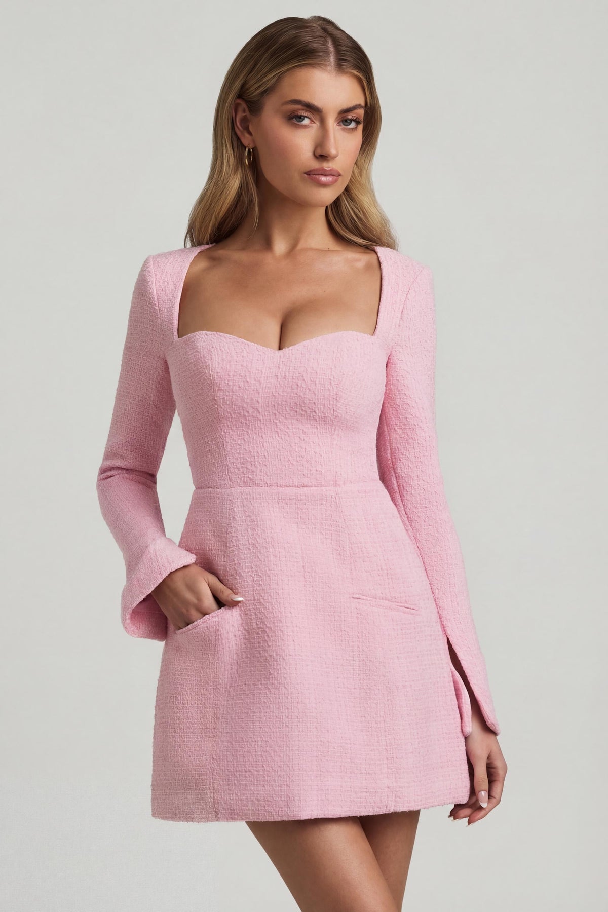 Belavie Tacite Sweetheart-Neck Structured Mini Dress in Soft Pink