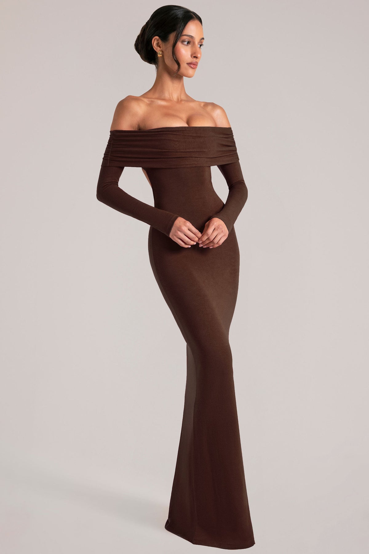 Belavie Off-Shoulder Long-Sleeve Maxi Dress in Chocolate Brown