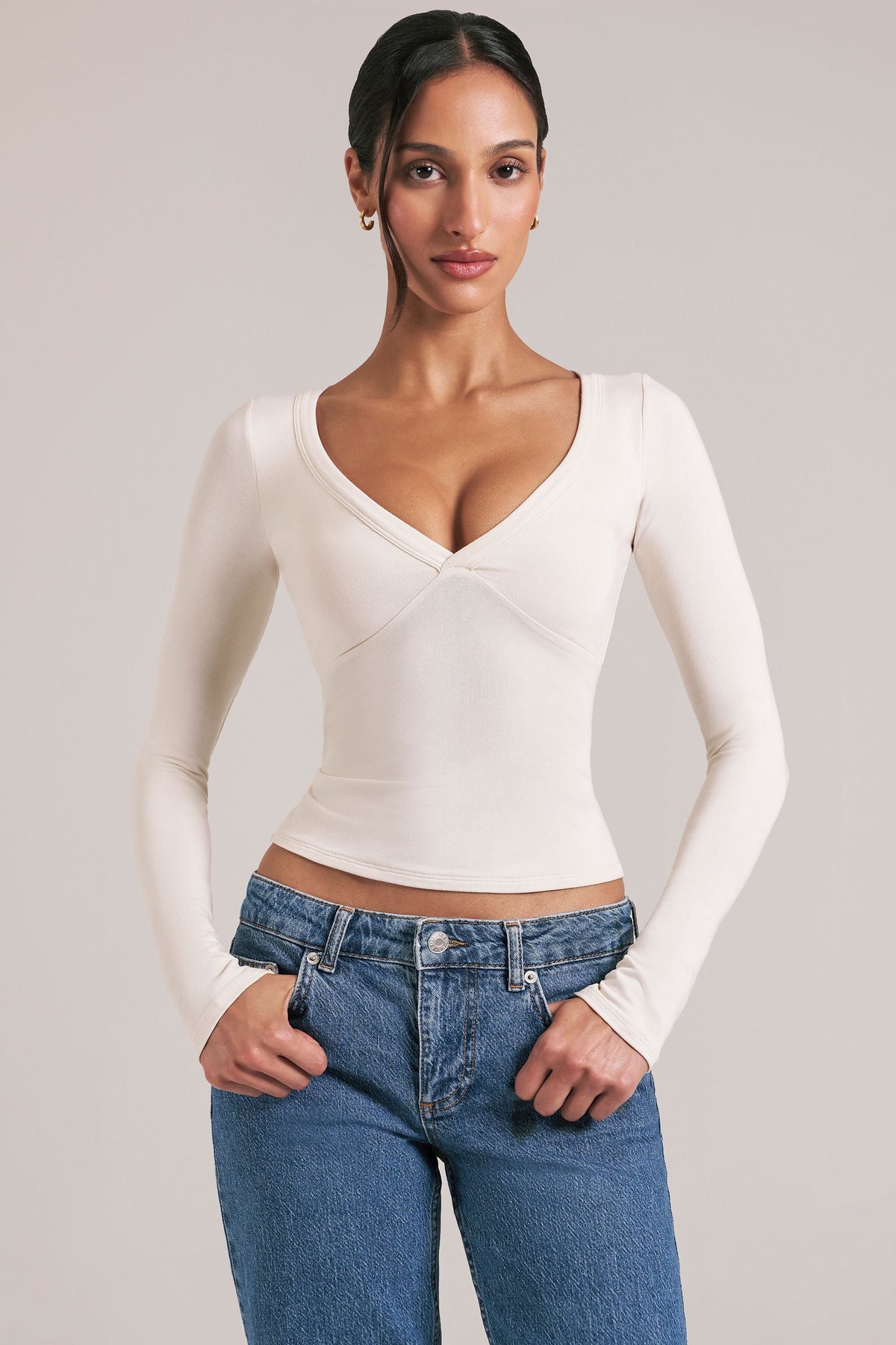 Belavie V-Neck Long-Sleeve Top in Vanilla