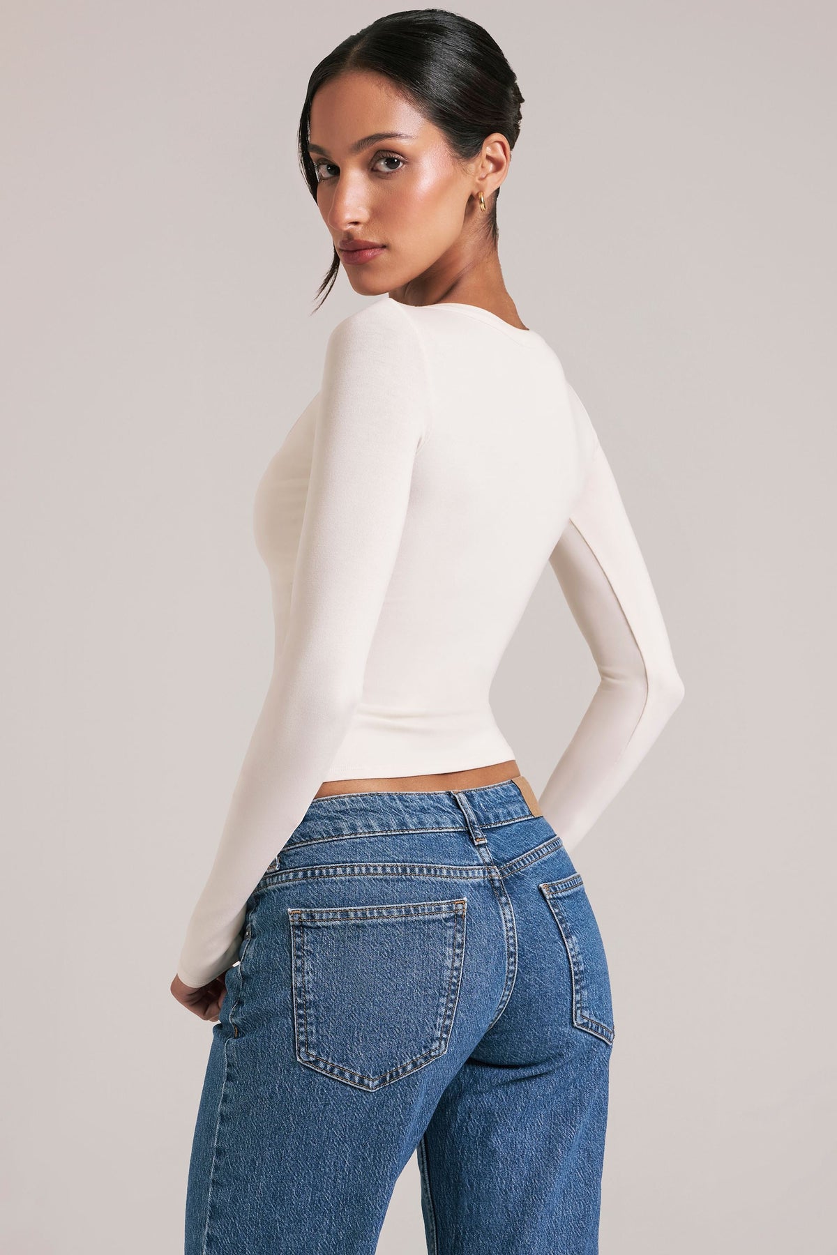Belavie V-Neck Long-Sleeve Top in Vanilla