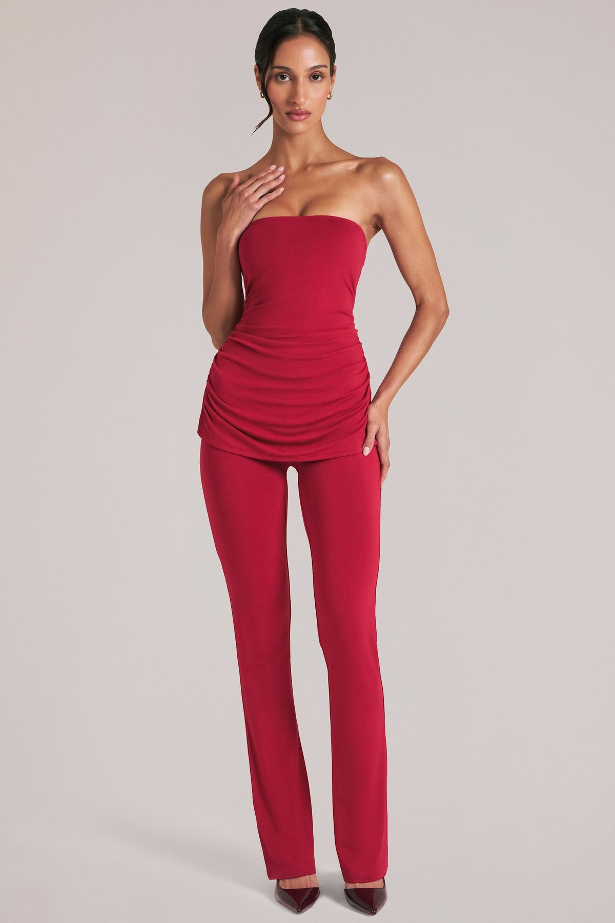 Belavie Mid-Rise Fitted Trousers in Cherry Red