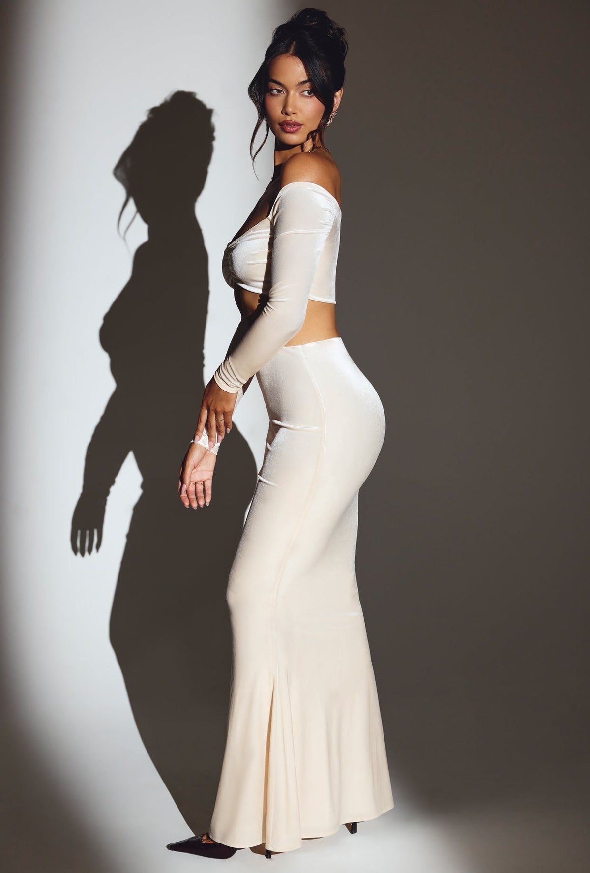 Belavie Nixia Velvet Mid-Rise Maxi Skirt in Ivory