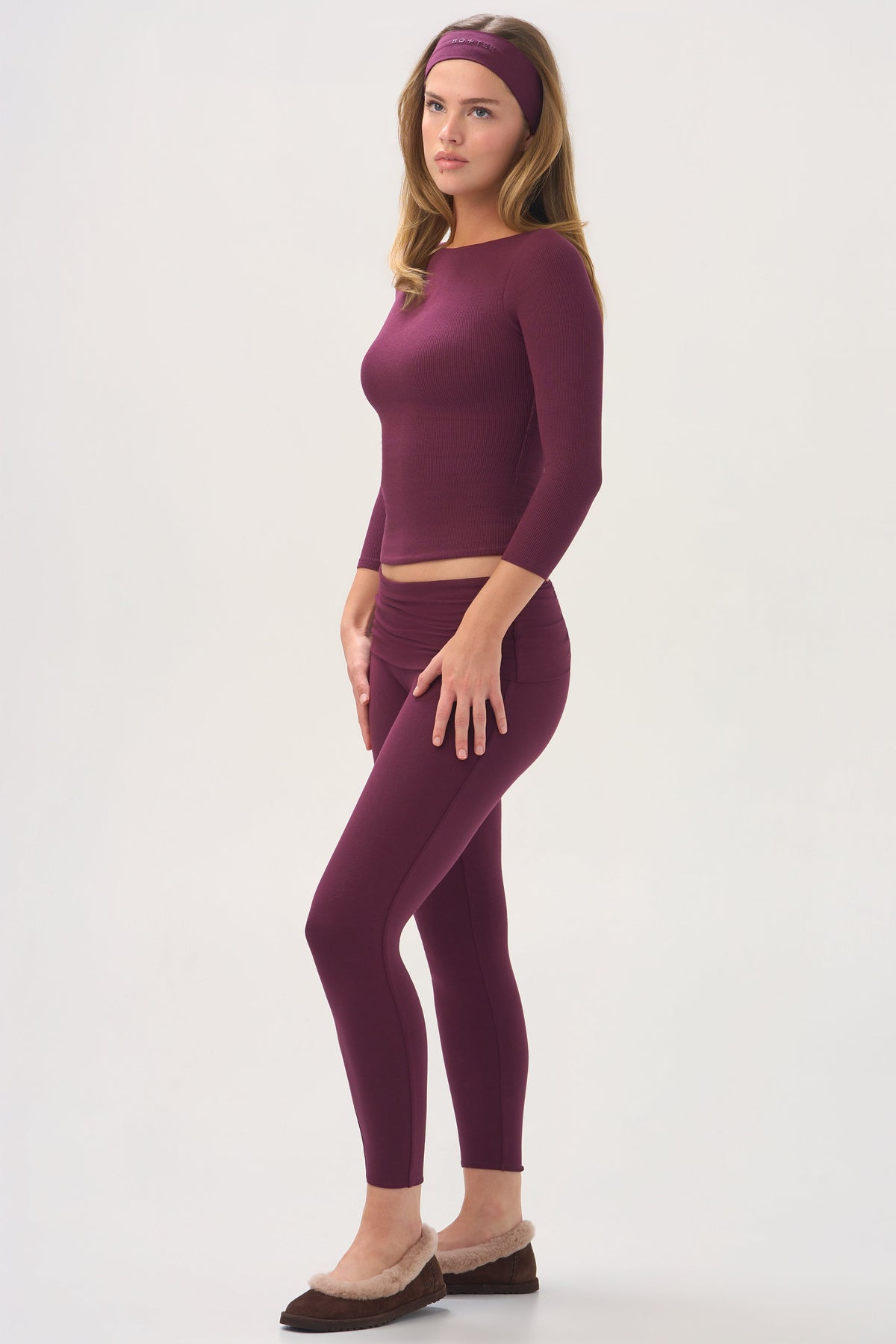 Belavie 7/8 Leggings in Plum