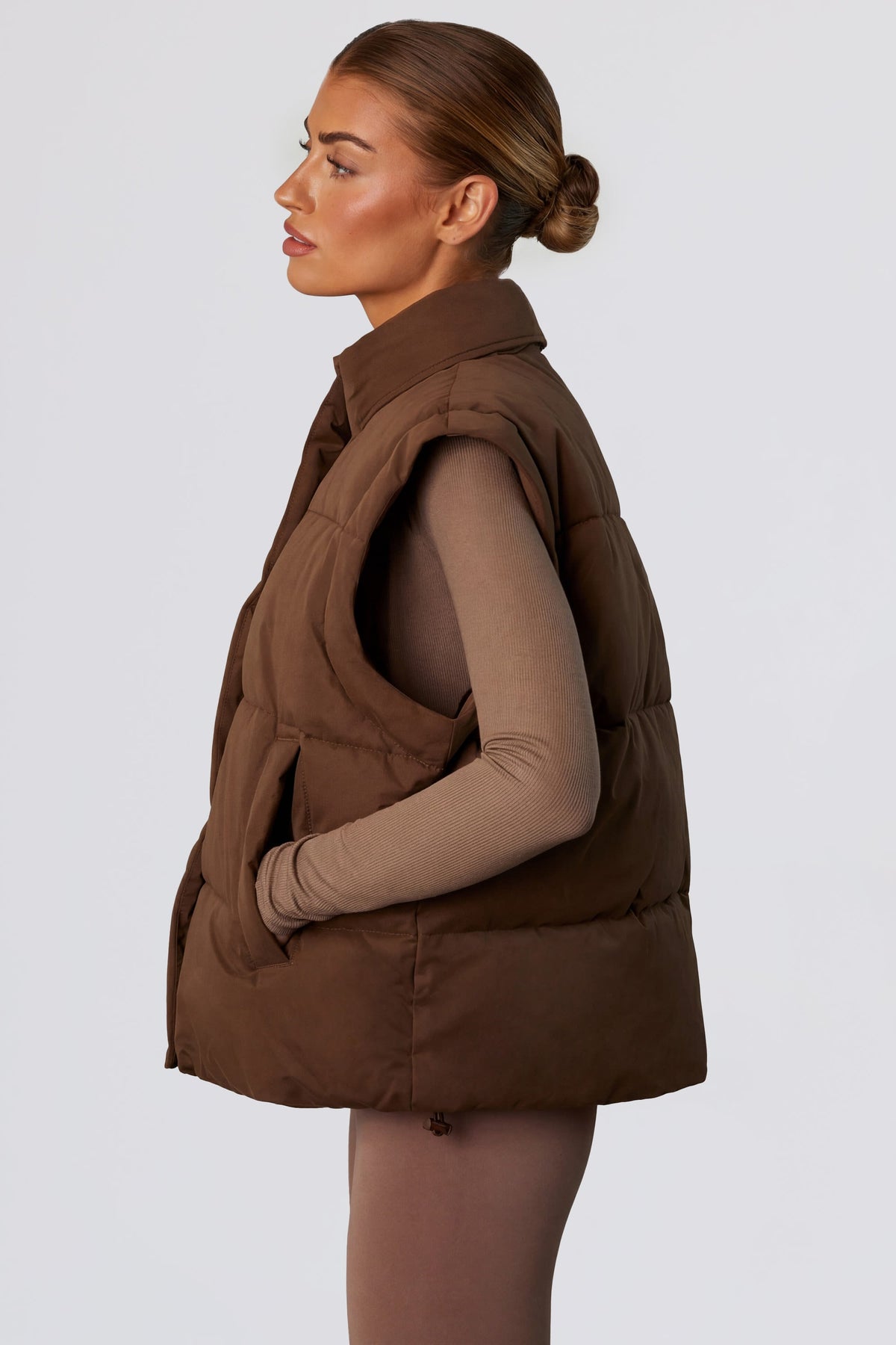 Belavie Essentiel Cropped Puffer Jacket with Detachable Sleeves in Cocoa Brown