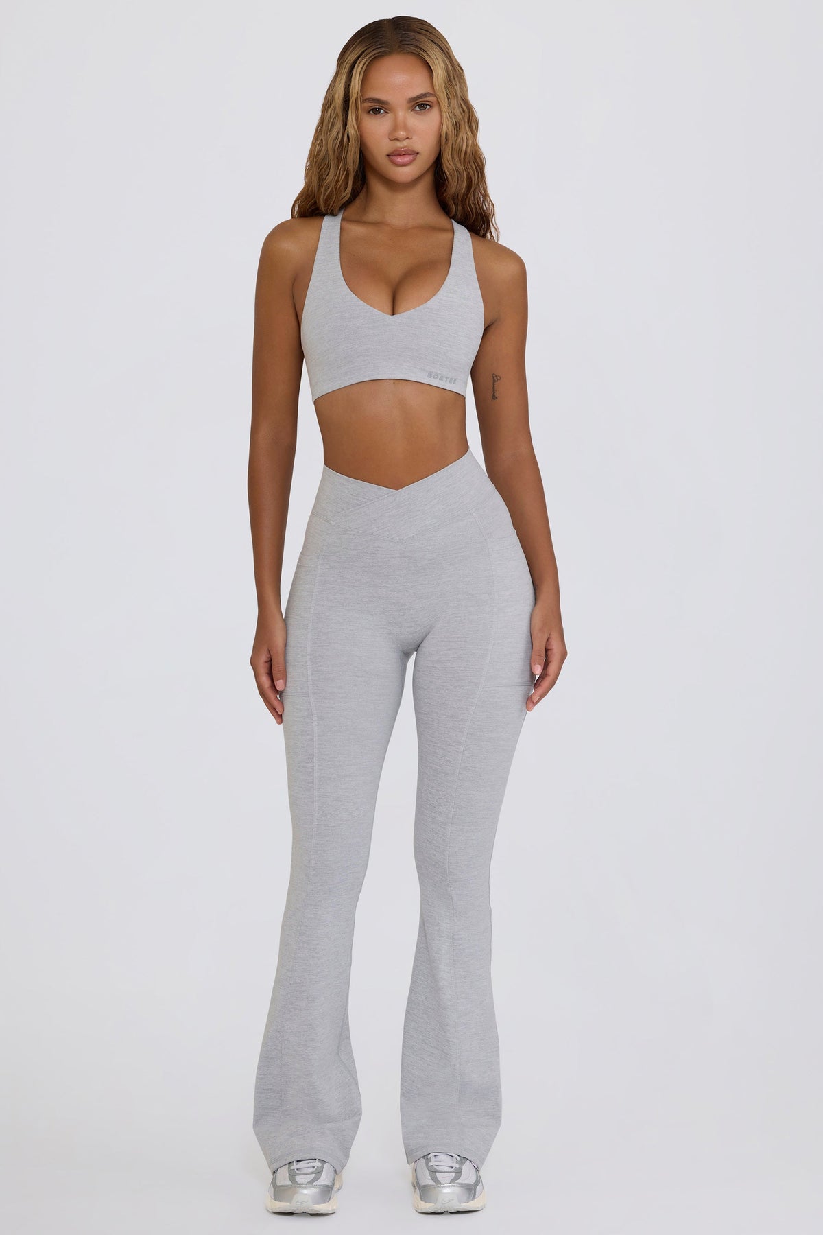 Belavie Soft Active V-Waist Pocket Flared Leggings in Grey Marl