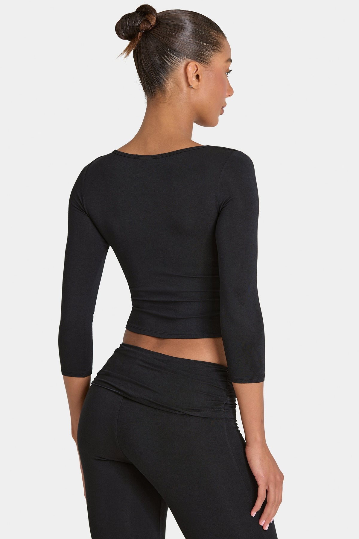 Belavie 3/4 Sleeve Top in Black