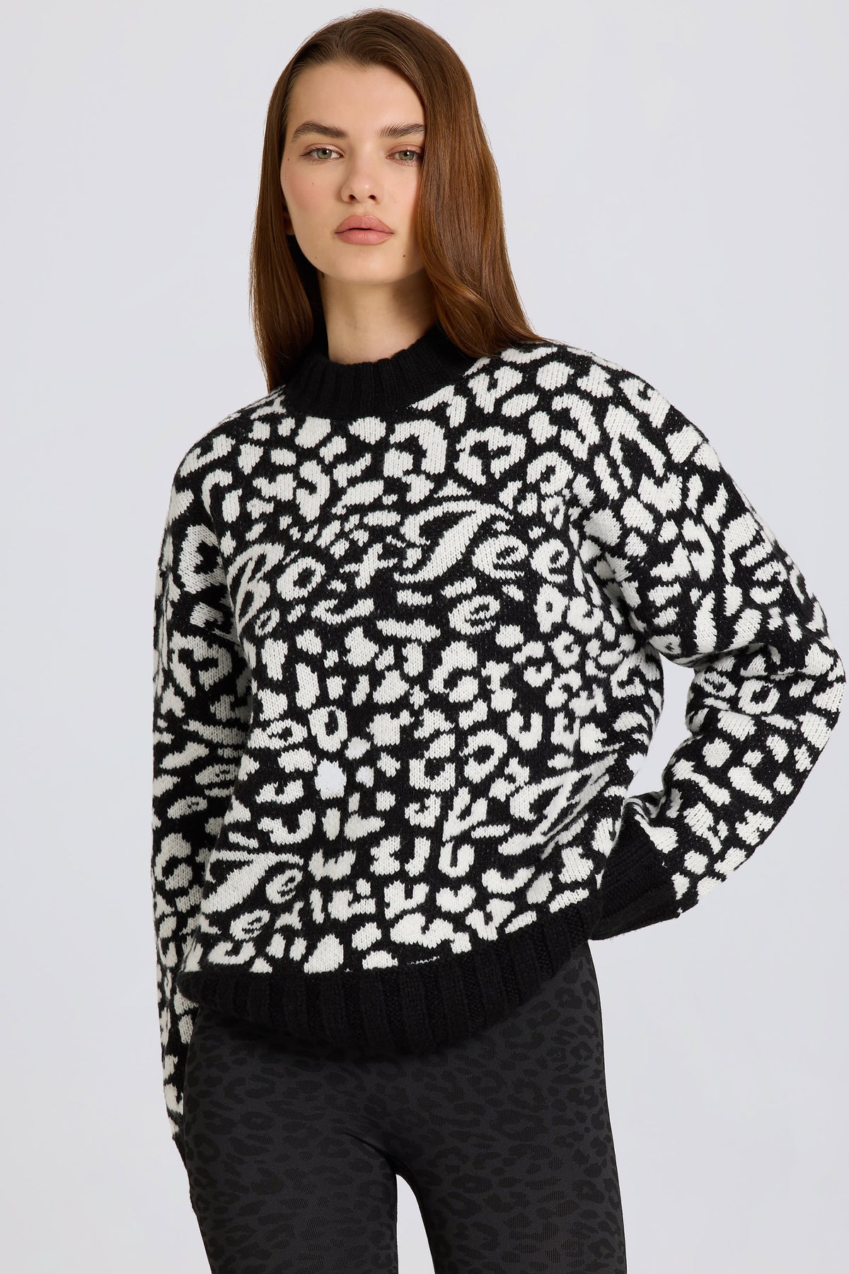 Belavie Jacquard-Knit Oversized Jumper in Black