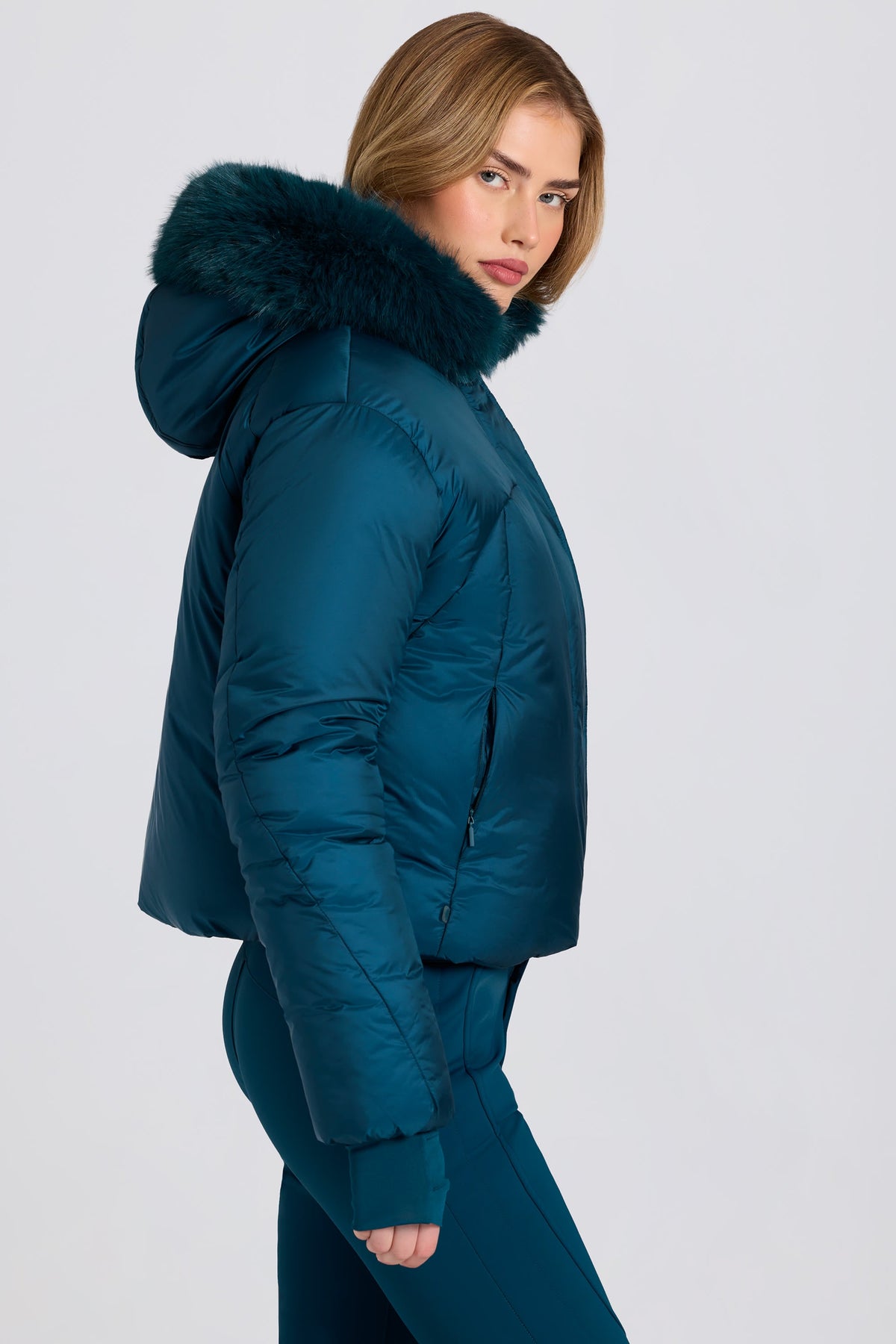 Belavie Waterproof Faux-Fur Hood Cropped Ski Jacket in Teal