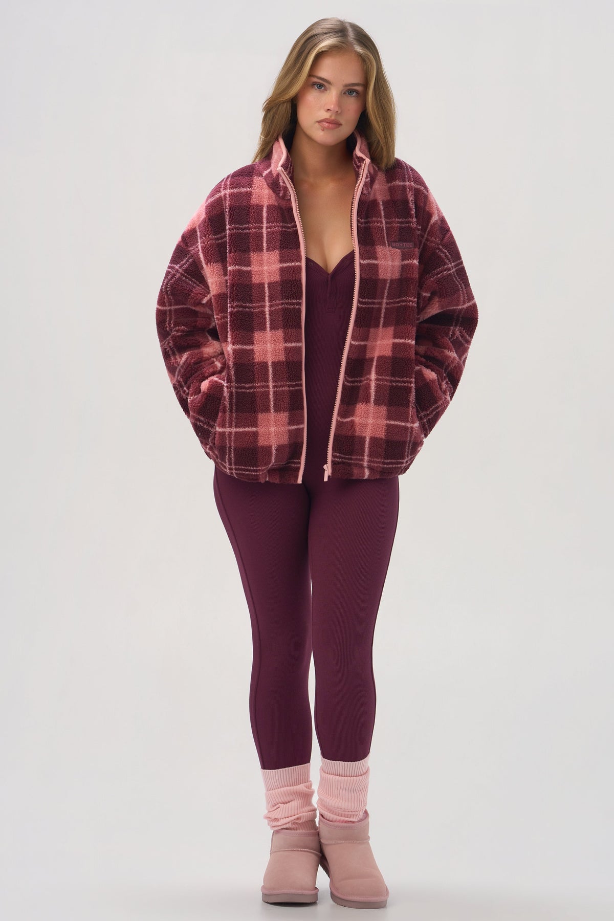 Belavie Oversized Zip-Up Fleece in Plum Plaid