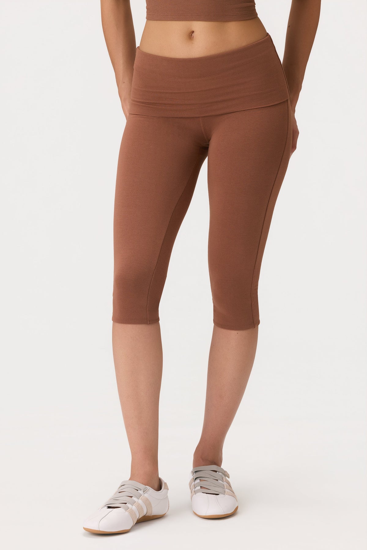 Belavie Capri Leggings in Cocoa