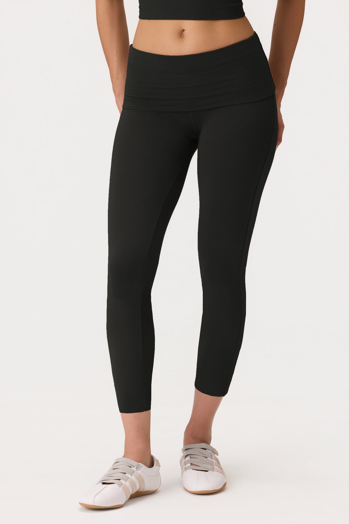 Belavie 7/8 Leggings in Black