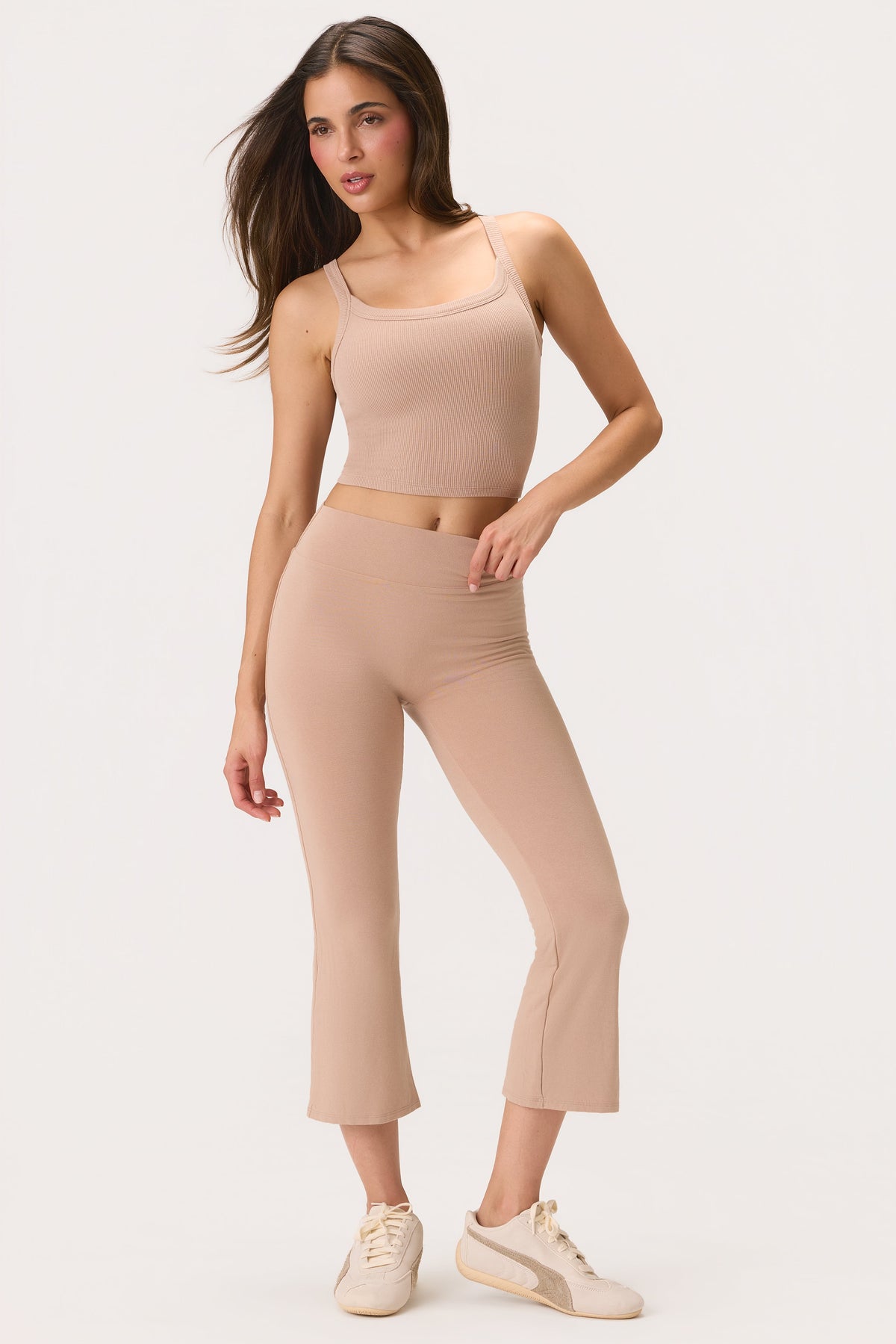 Belavie Flared Capri Leggings in Oatmeal