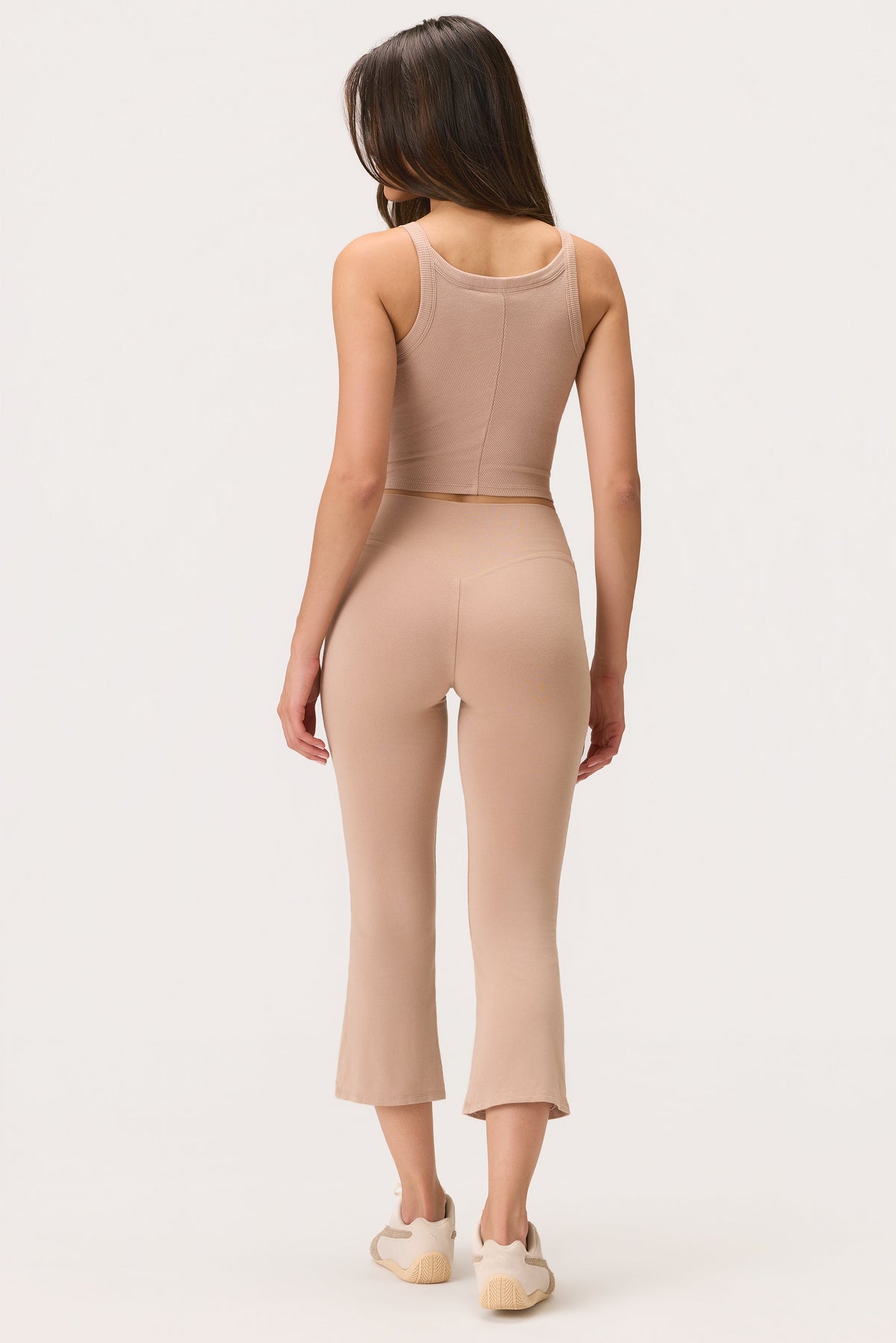 Belavie Flared Capri Leggings in Oatmeal