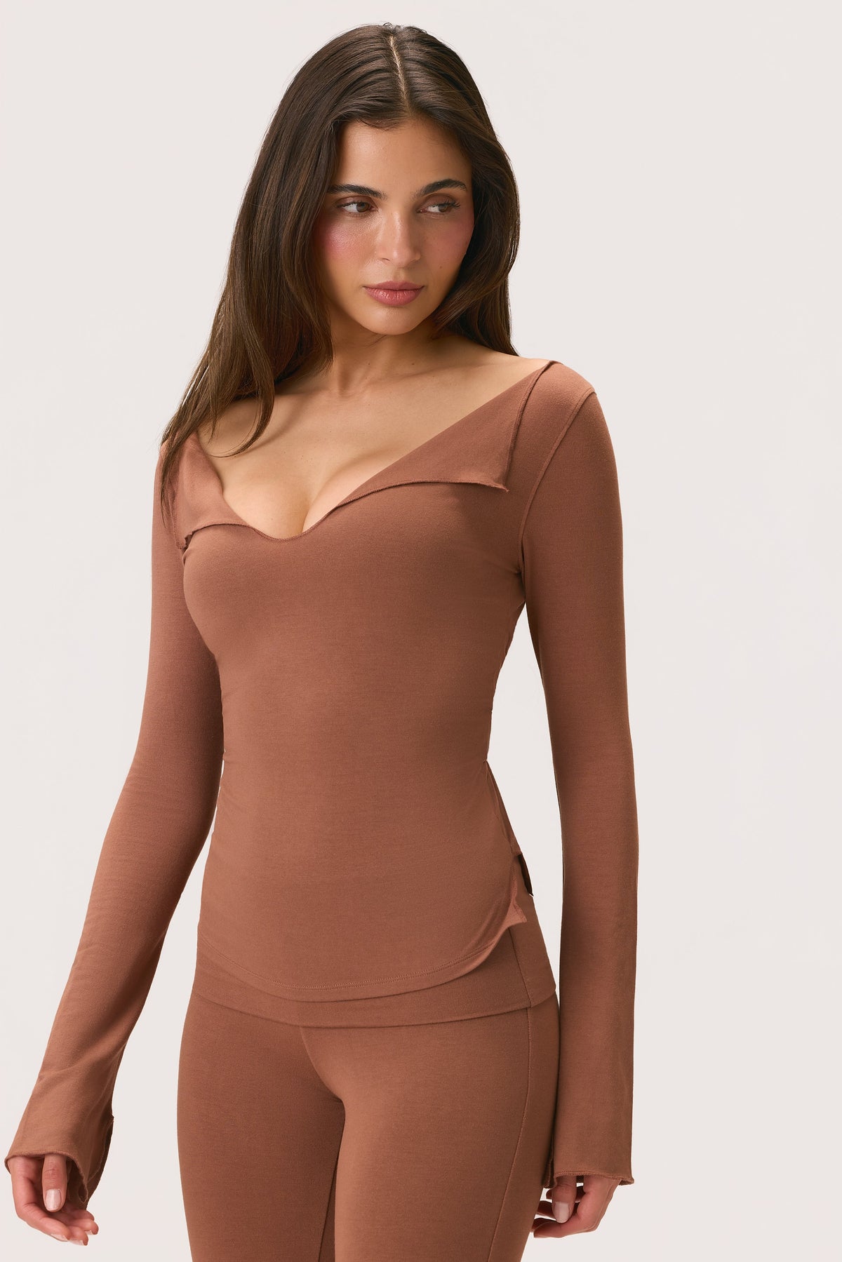 Belavie Long-Sleeve Top in Cocoa