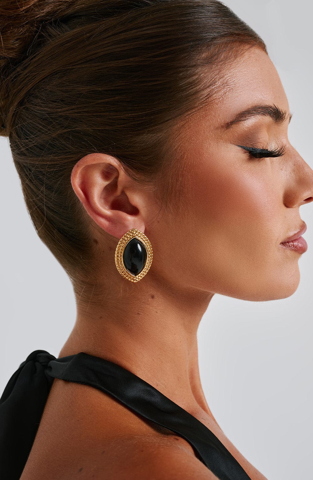 Belavie Azrella Earrings - Black/Gold