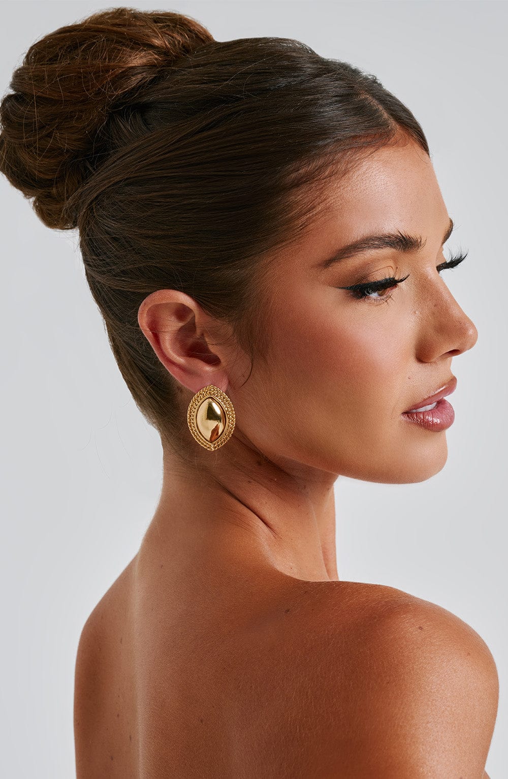 Belavie Azrella Earrings - Gold