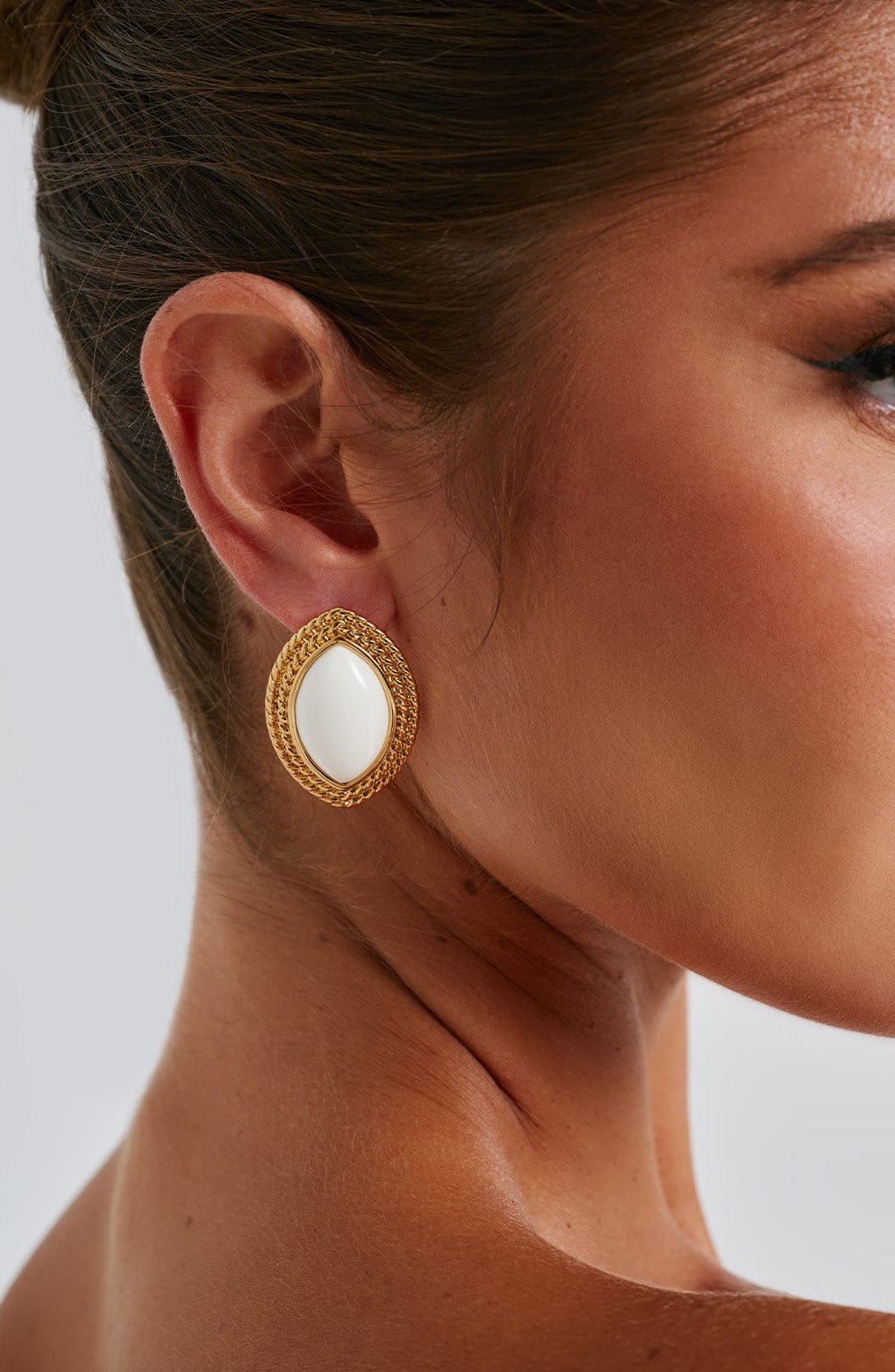 Belavie Azrella Earrings - Ivory/Gold
