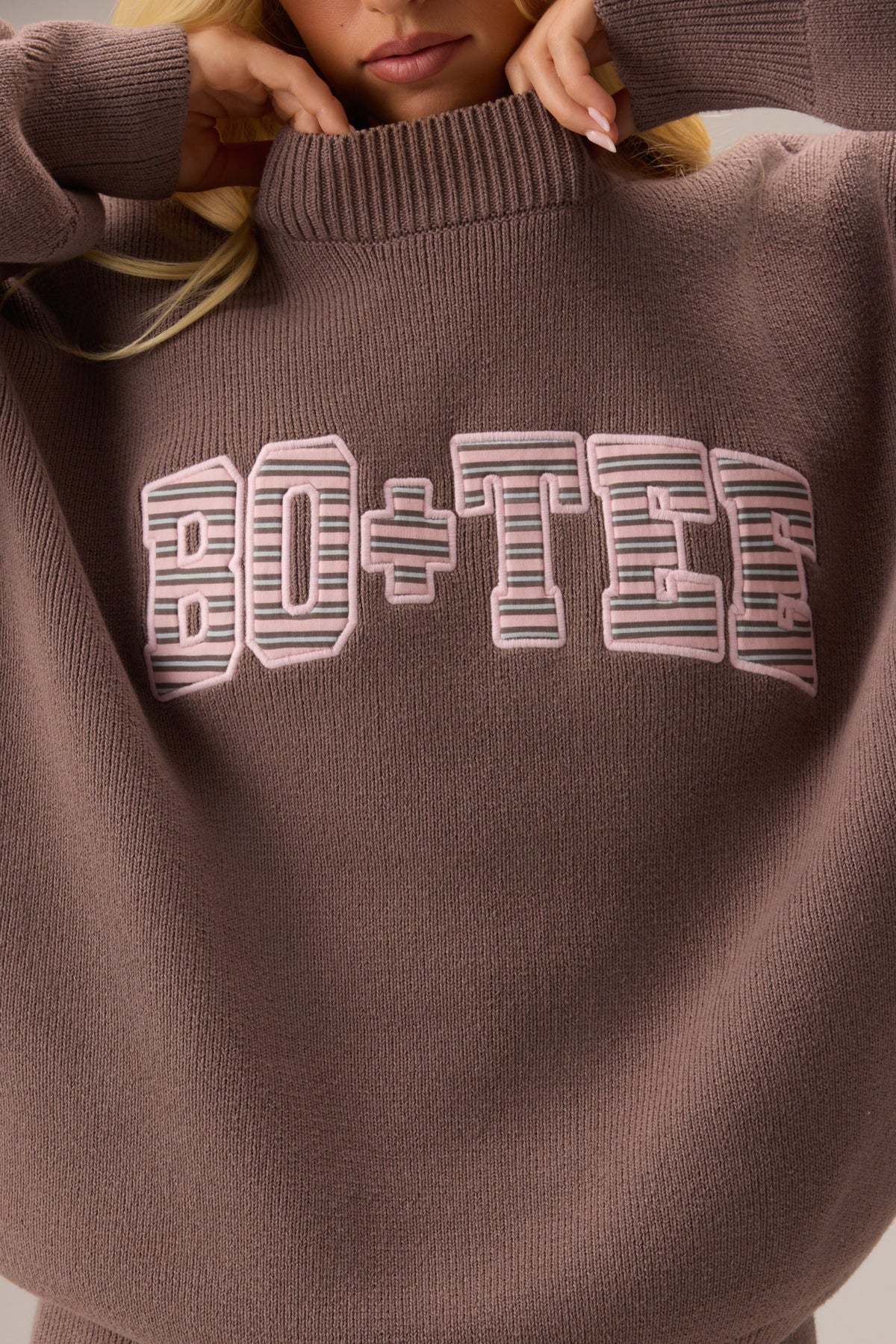 Belavie Ribbed Knit Oversized Jumper in Chestnut
