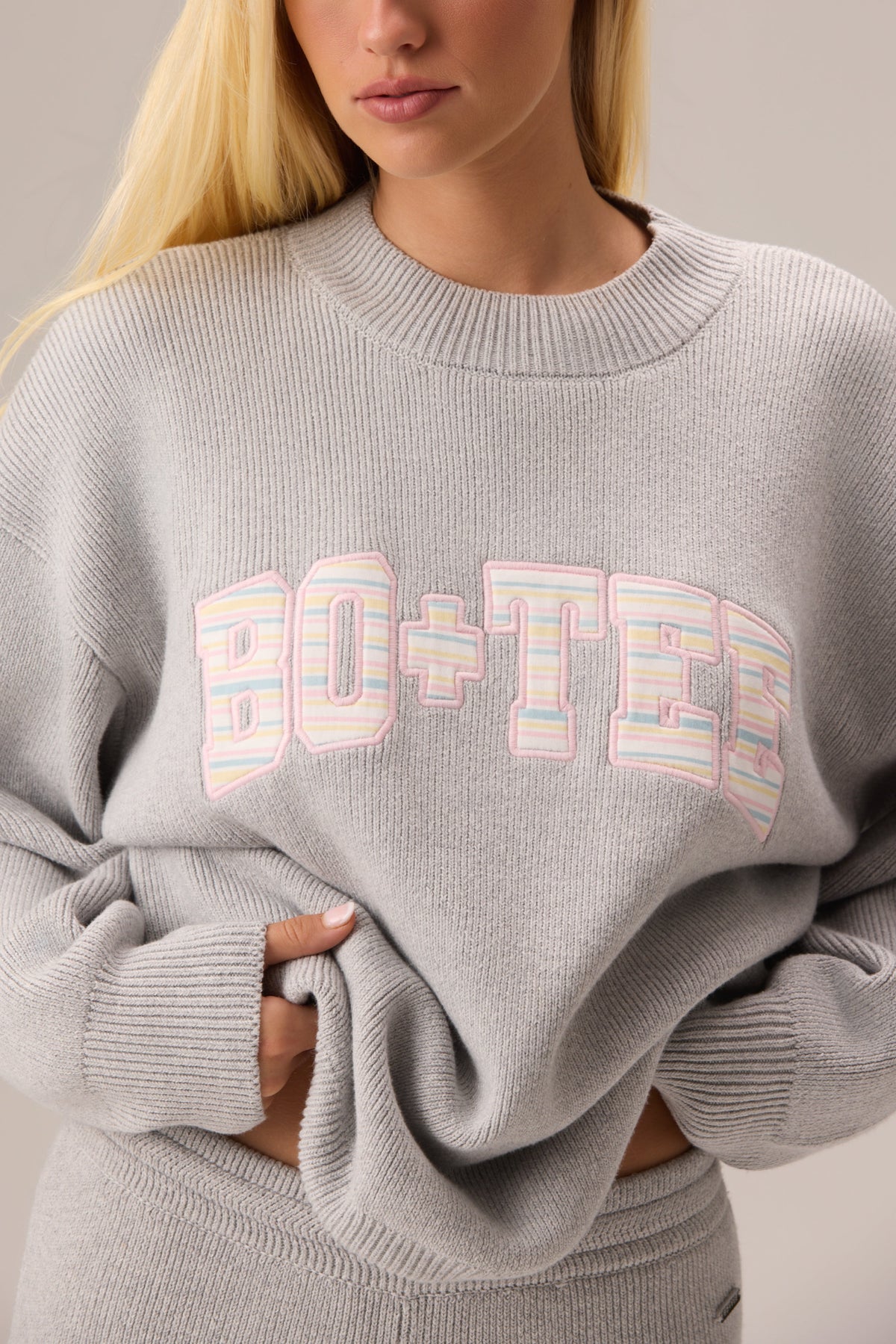 Belavie Ribbed Knit Oversized Jumper in Pebble