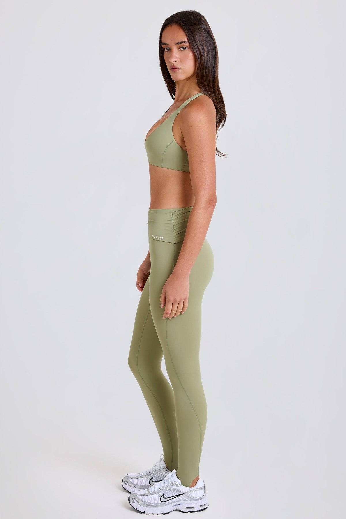 Belavie Foldover Mid-Rise Stirrup Leggings in Matcha