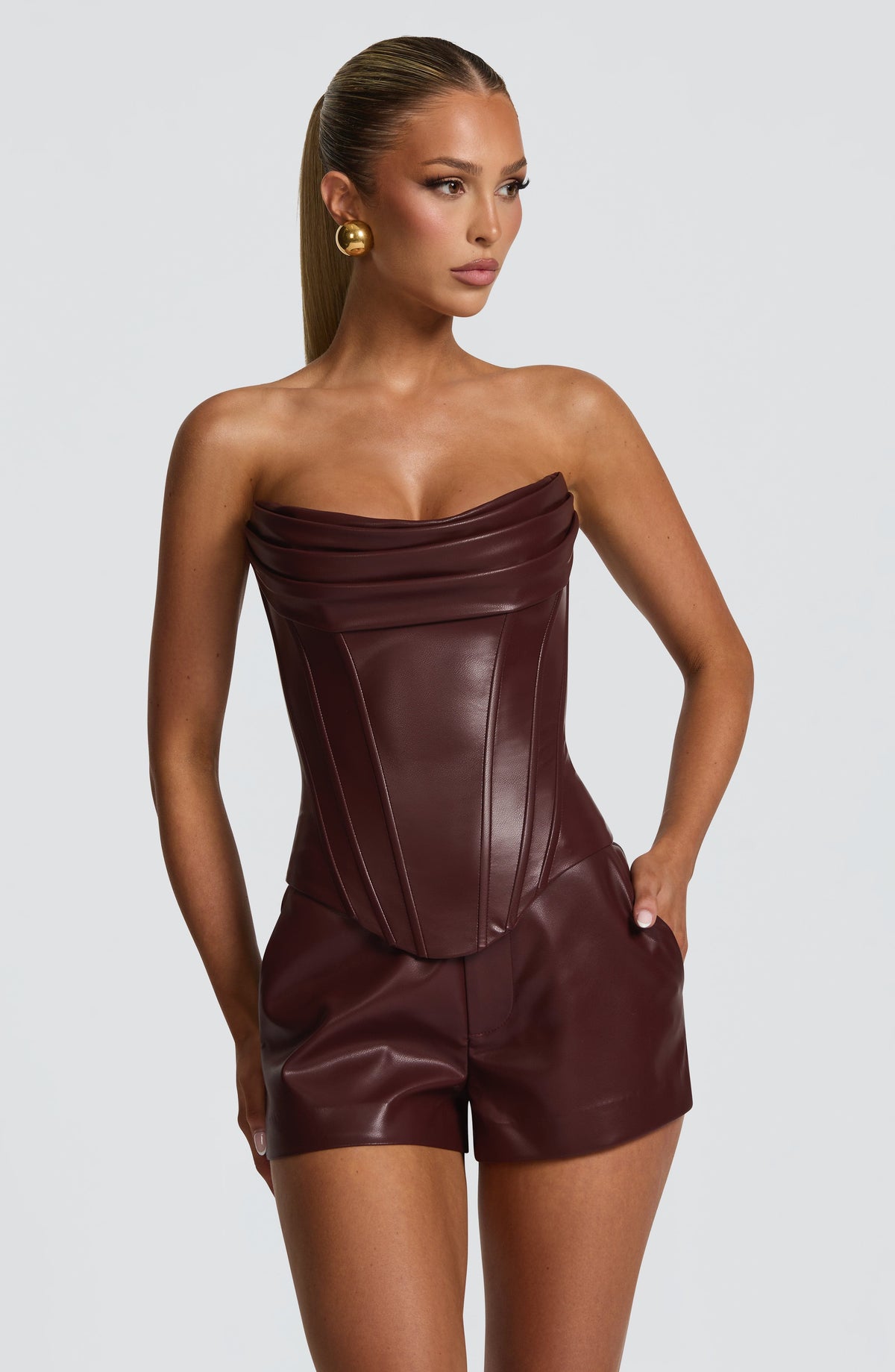 Belavie Liva Shorts - Burgundy