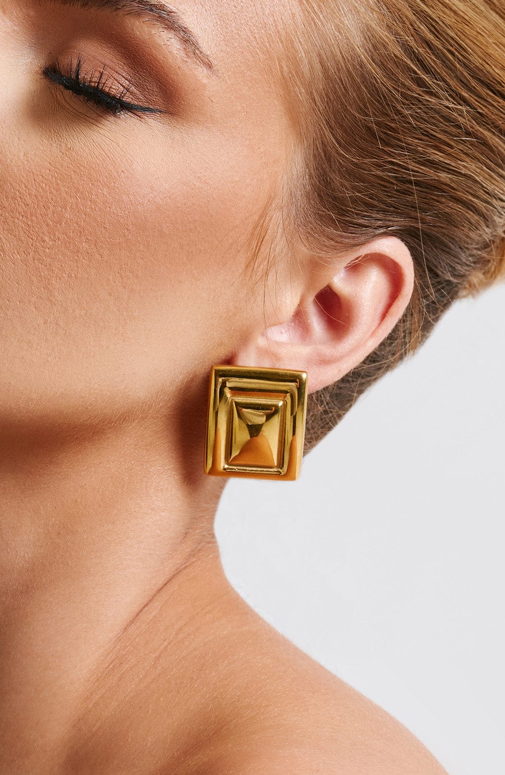 Belavie Londonne Earrings - Gold