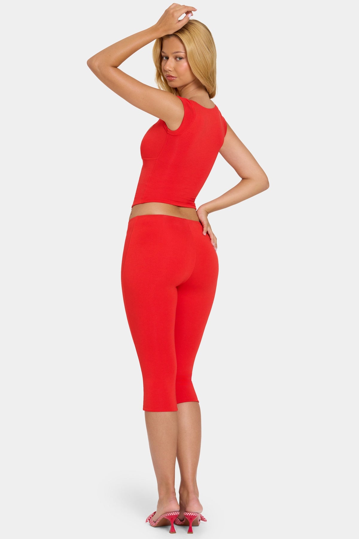Belavie Lovise Modal Capri Leggings in Cherry