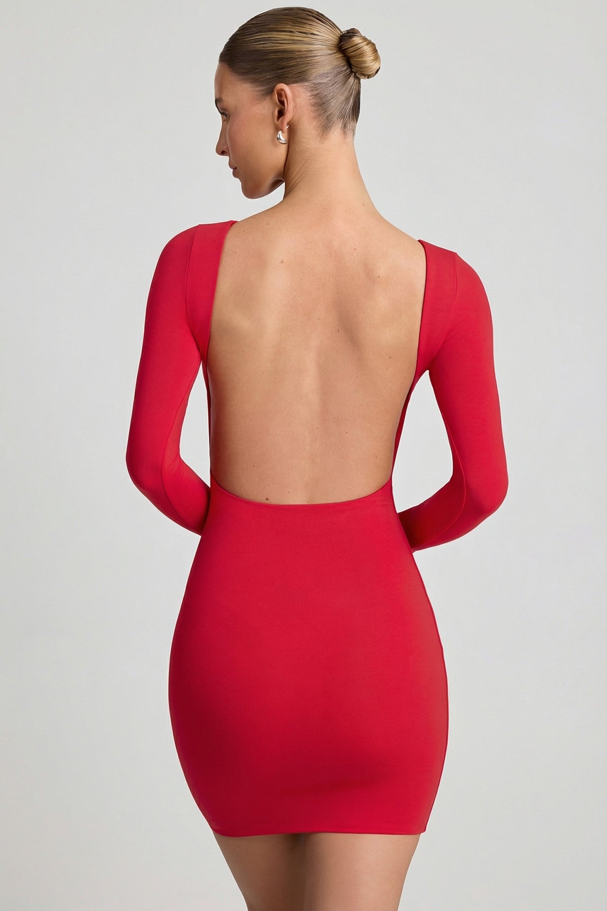 Belavie Lyle Open-Back Bodycon Mini Dress in Cherry Red