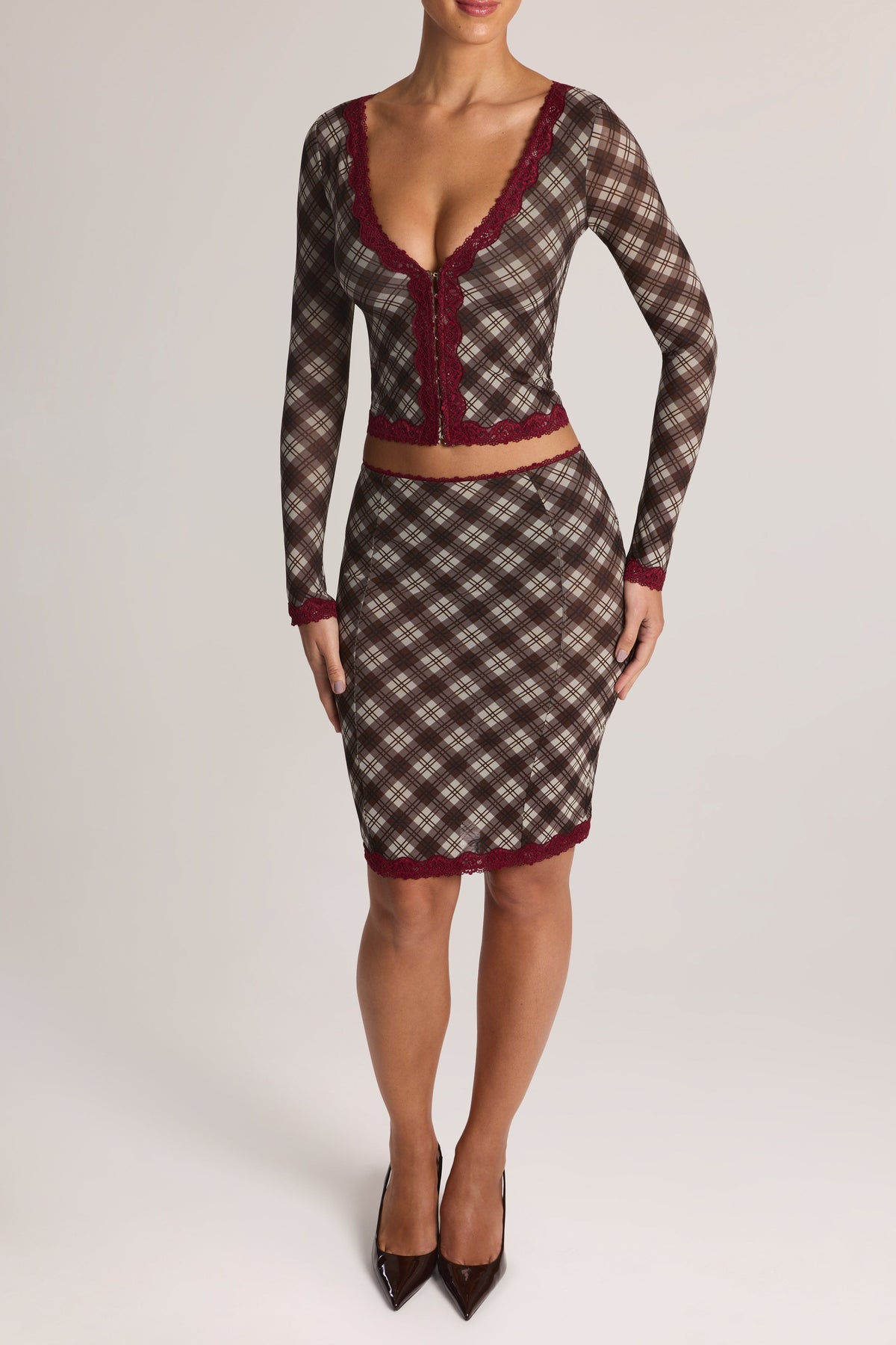 Belavie Menite Lace-Trim Low-Rise Midi Skirt in Diagonal Check Print