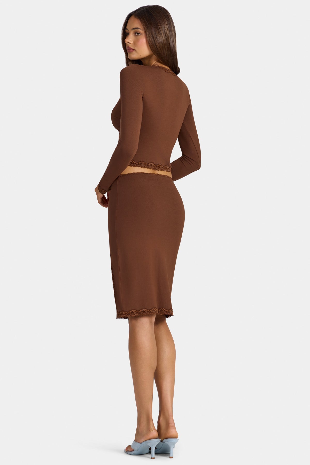 Belavie Perdi Modal Lace-Trim Low-Rise Midi Skirt in Cocoa Brown