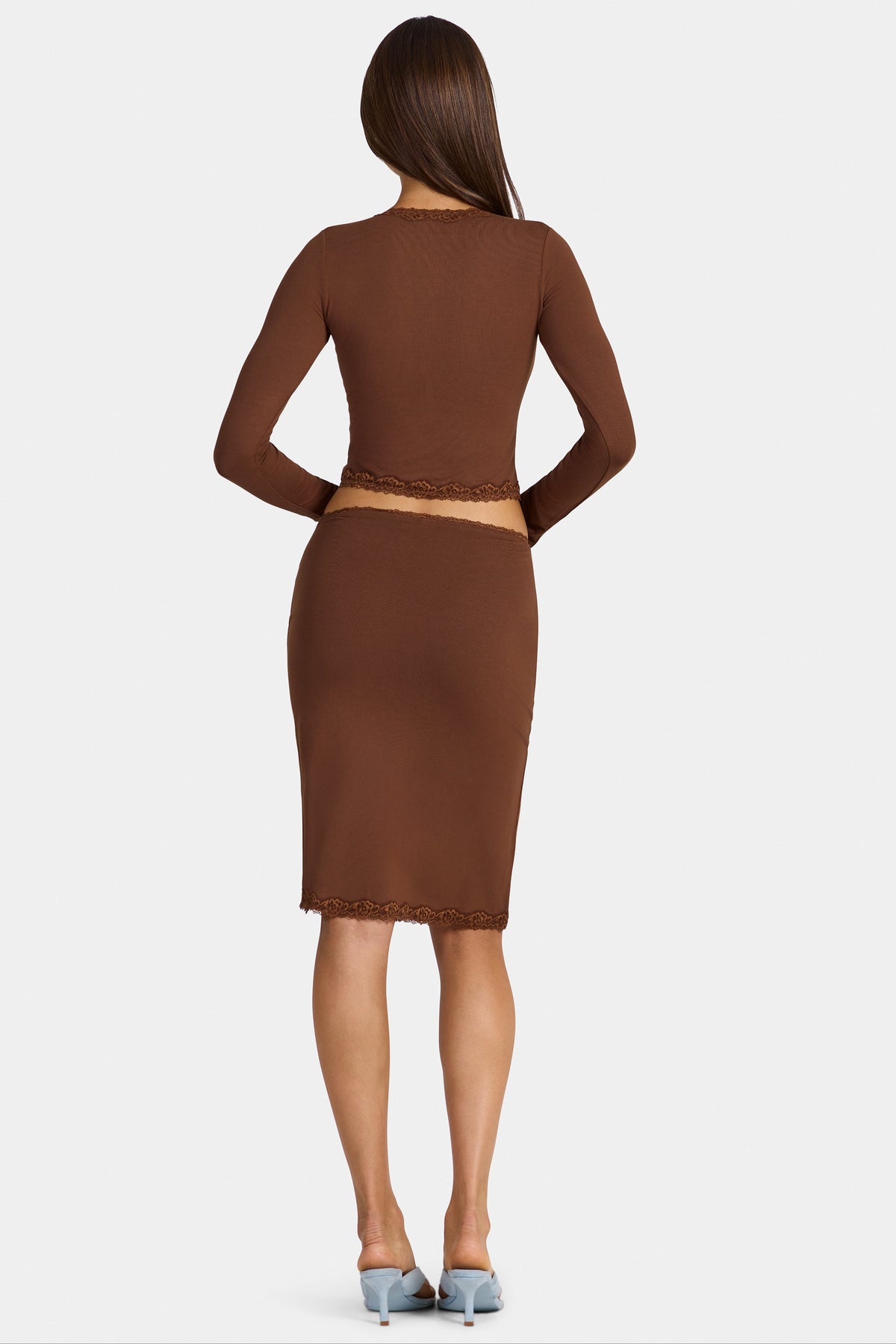 Belavie Perdi Modal Lace-Trim Low-Rise Midi Skirt in Cocoa Brown
