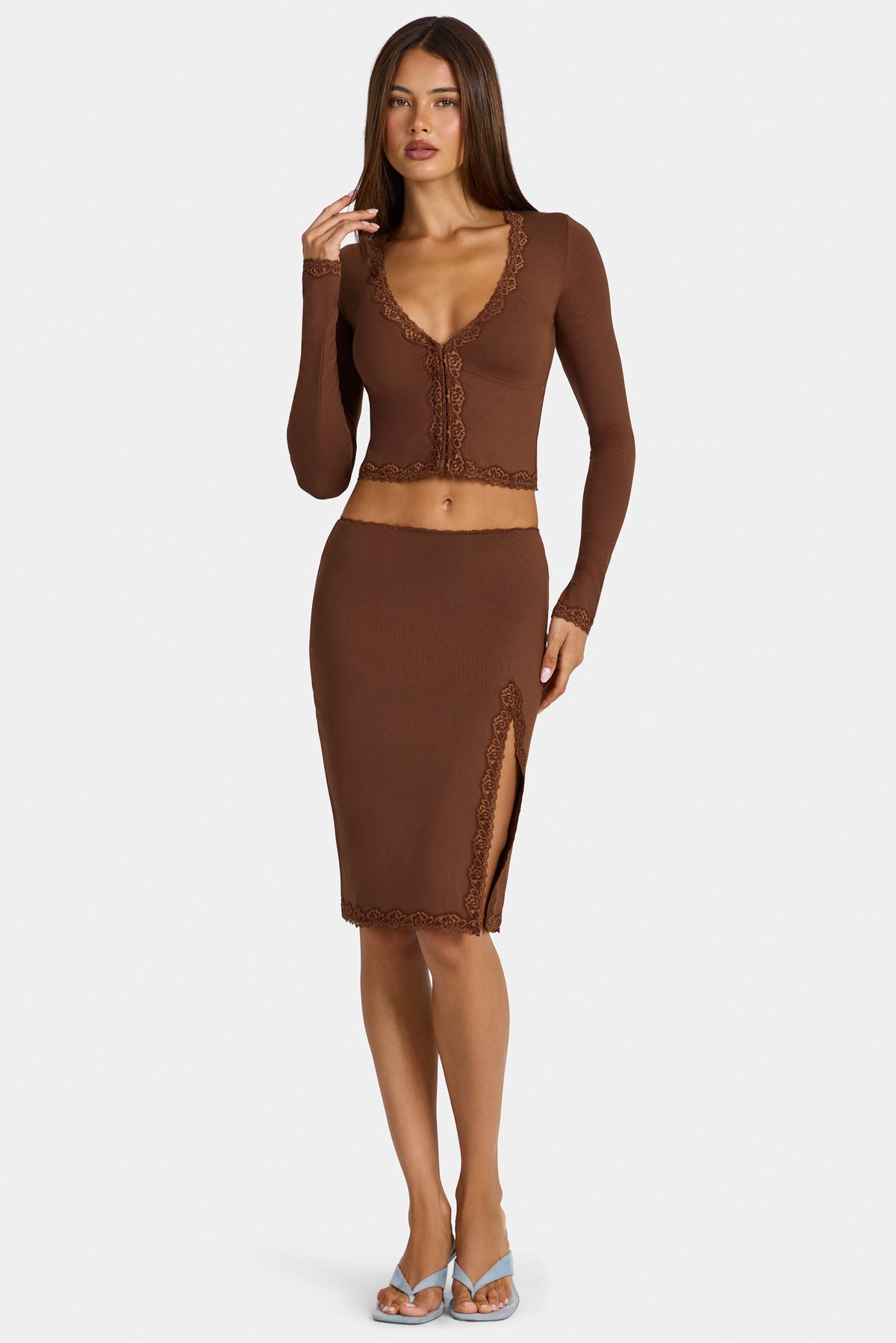 Belavie Perdi Modal Lace-Trim Low-Rise Midi Skirt in Cocoa Brown