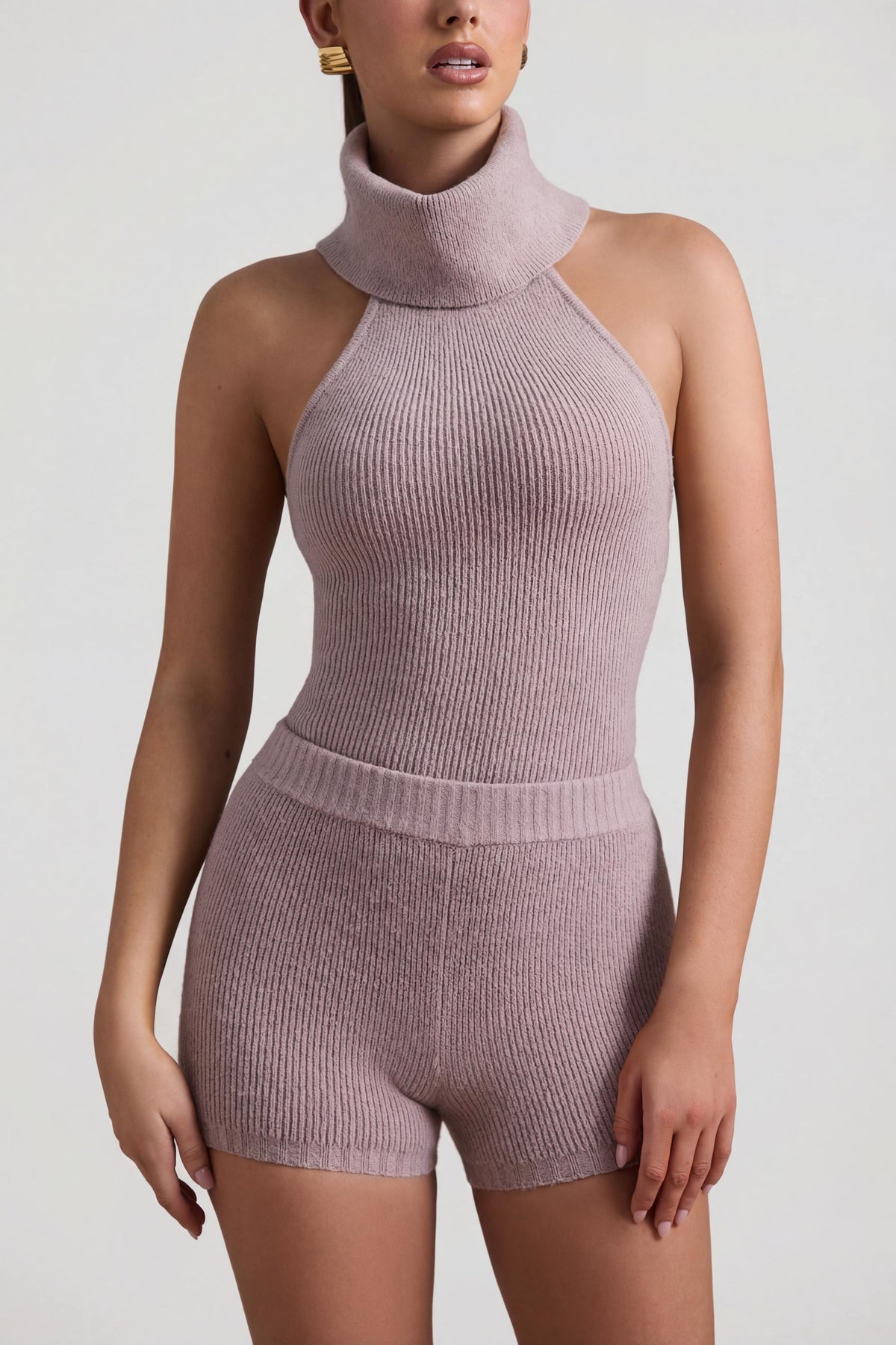 Belavie Sakare Ribbed-Knit Turtleneck Backless Top in Taupe