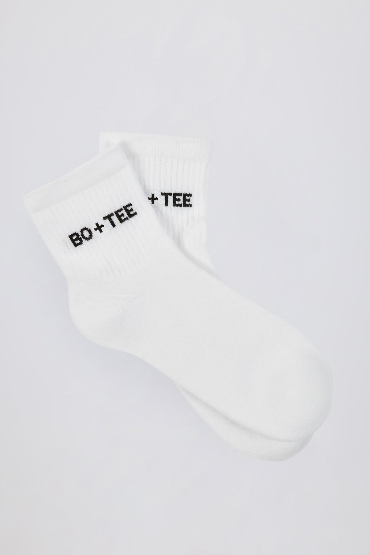Belavie Ribbed Crew Sock Bundle in White