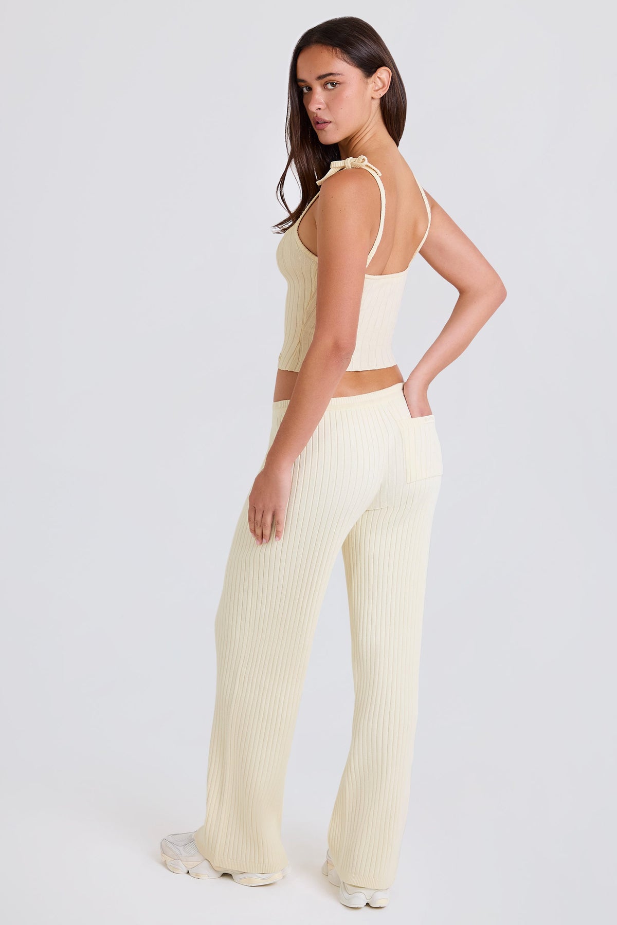 Belavie Ribbed Knit Wide-Leg Joggers in Cream