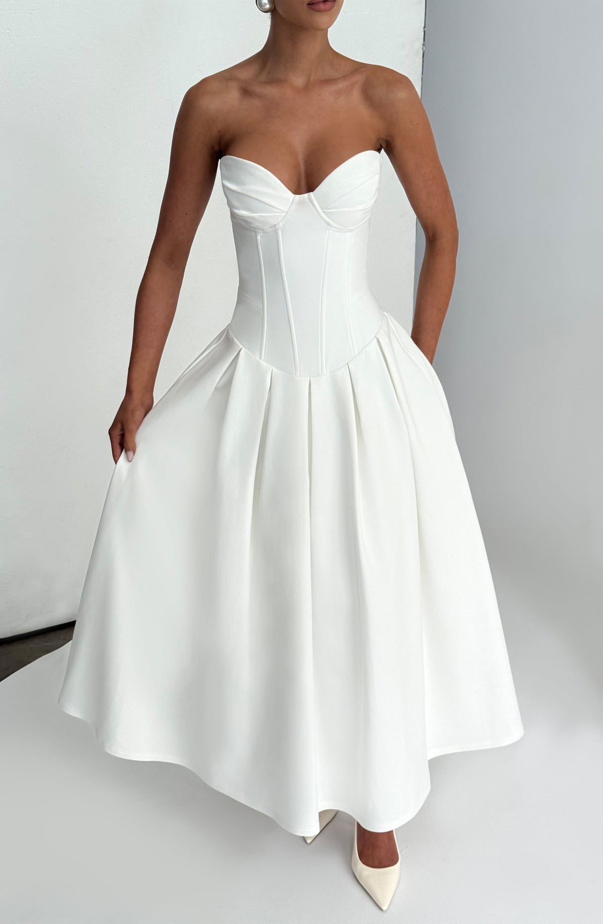 Belavie Salmella Midi Dress - Ivory