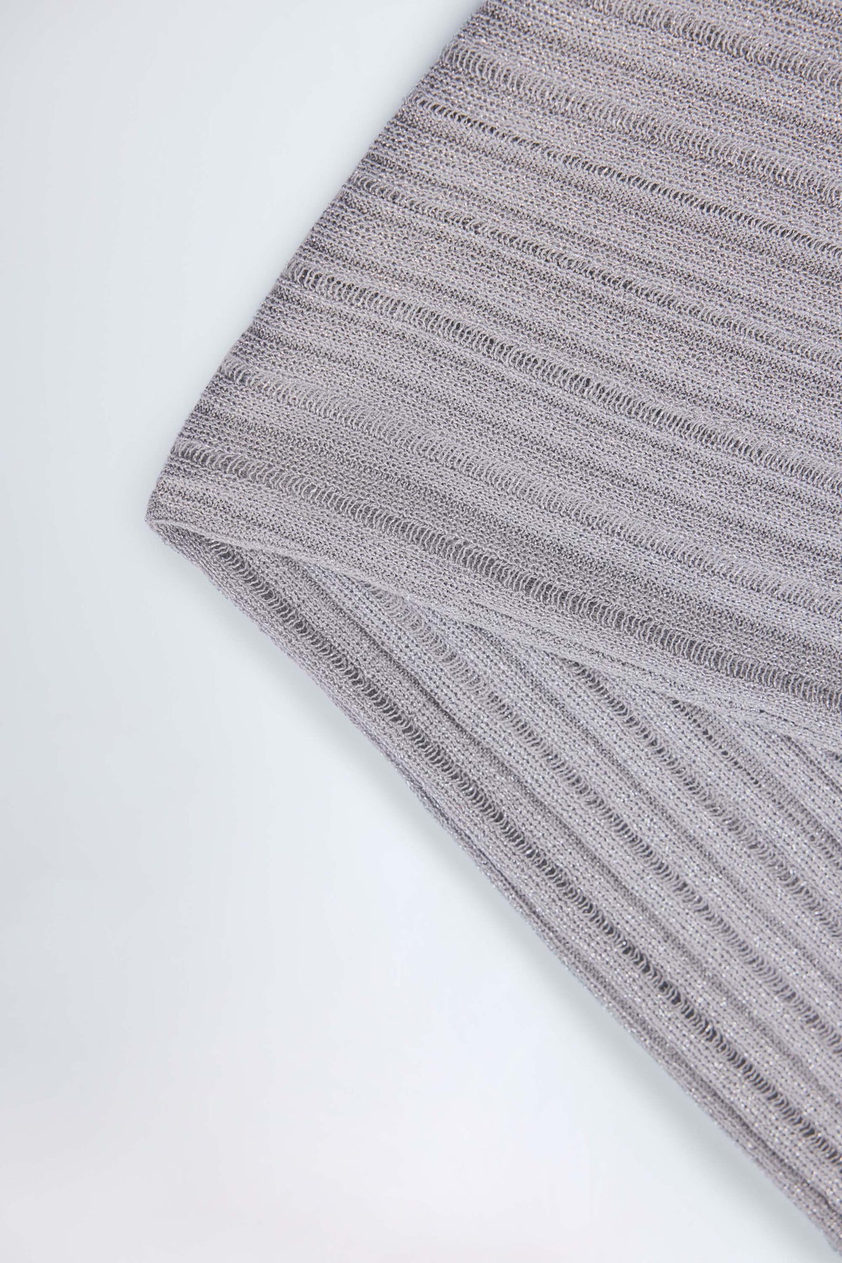 Belavie Selare Mid-Rise Flared Trousers in Silver