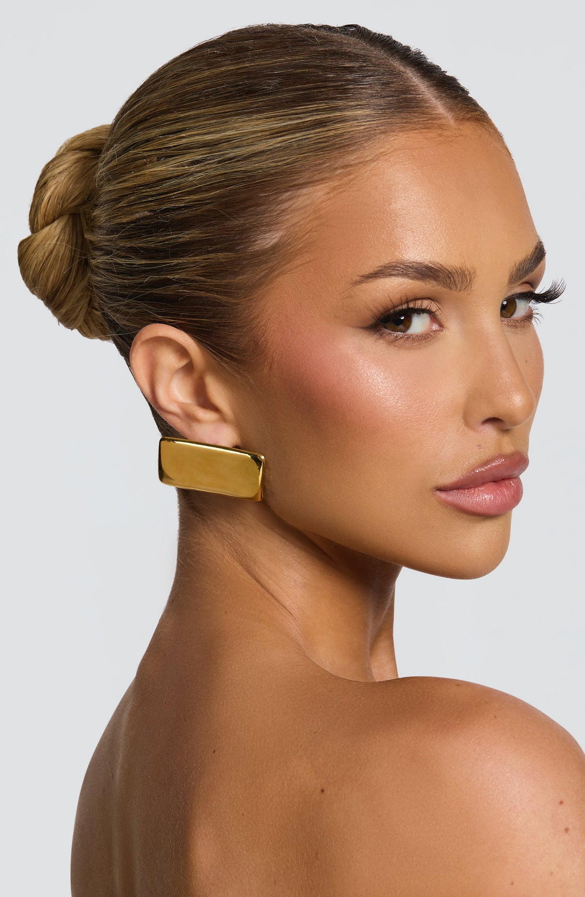 Belavie Vivia Earrings - Gold